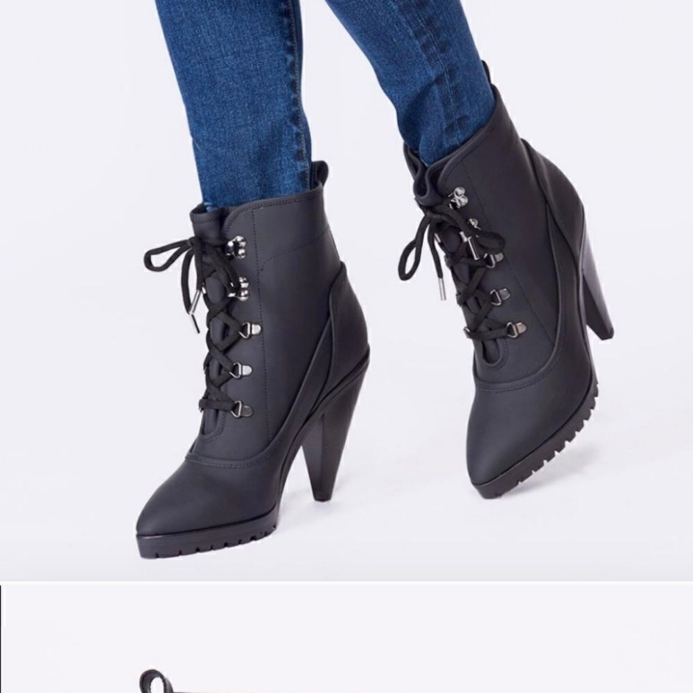 Veronica Beard Lug Sole Leather Boots with Laces  Size 36